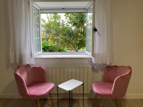 Almuna Hotel | Luarca Zabala
