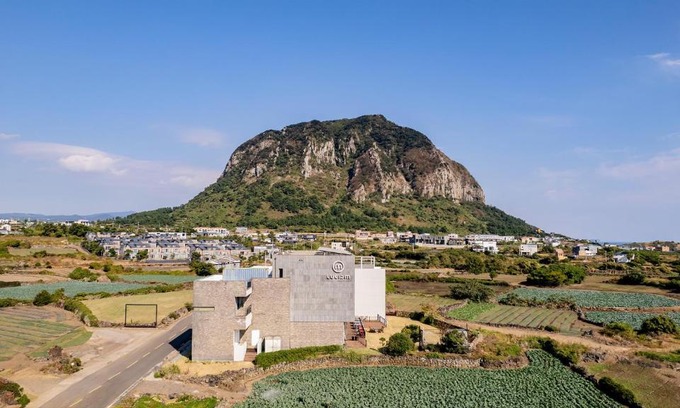 Andeok Resort | Lucid M