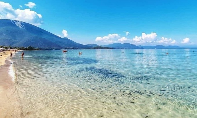 Nees Pagases House | Lucky's Homes - Jasmine Beachfront Home