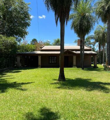 Paso de la Patria House | Lujoso Chalé frente al Río con Piscina