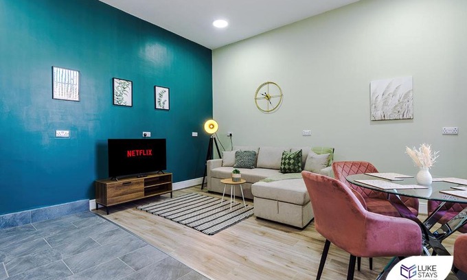 Moseley Apartment | Luke Stays - Alcester Road
