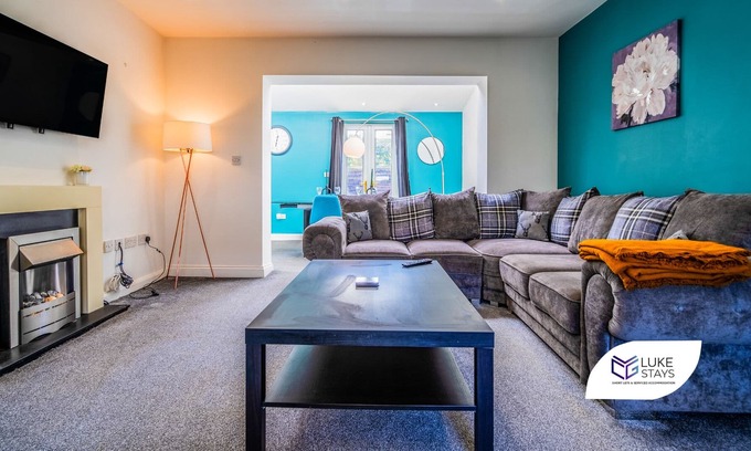 Plumtree House | Luke Stays - Park Avenue , Keyworth
