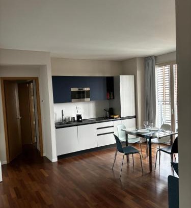 Dergano Apartment | Luna Gym & Pool Exclusive Apartment