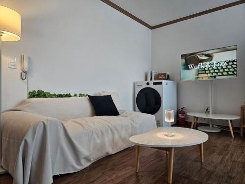 Gangneung Apartment | Luna House