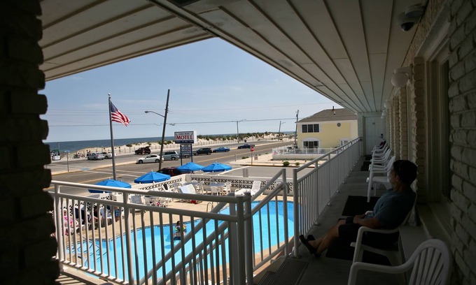 Ortley Beach Hotel | Luna Mar Motel