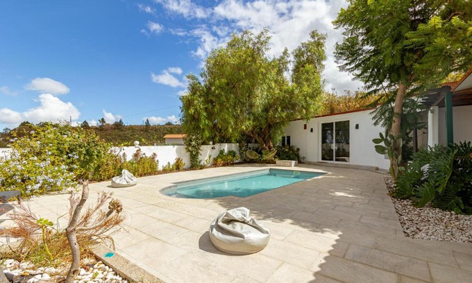 La Solana Villa | Lunatika house