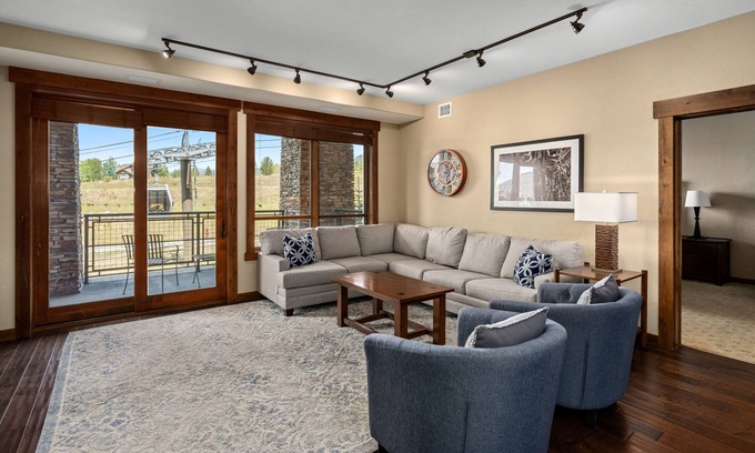 Steamboat Springs Condo | Lupine Lodge, updated, Gondola to sweep you to the Base Area, Pool/Hot Tubs, Amenities Galore!