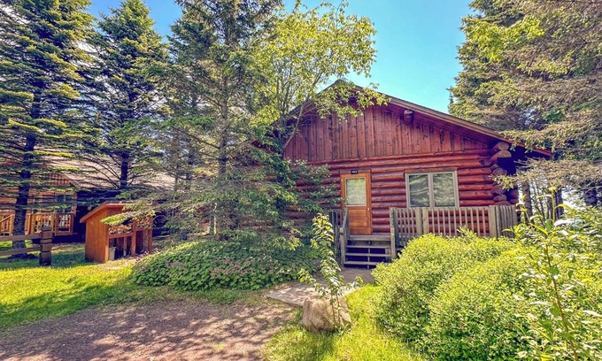Tofte Cabin | Lutsen Log Cabin 403 - Lutsen, Minnesota - Lake Superior