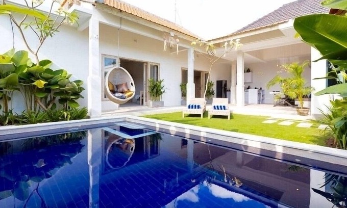 Batubelig Villa | ❤️ LUX 3-BED BALI POOL VILLA (SLEEPS 6) - WALK TO BEACH ❤️