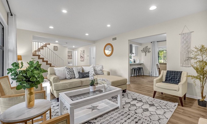 Hacienda Heights House | Lux Retreat· Pristine· Mins to LA Main Attractions