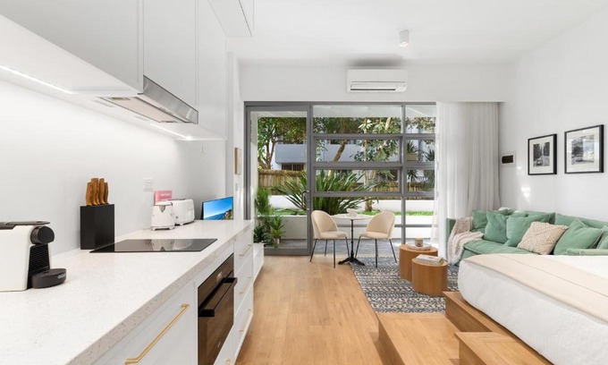 Maroubra Apartment | Luxe Central Studio 4 - Close to Randwick