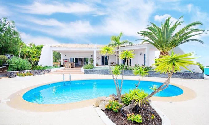 Adeje Villa | Luxe Villa with Private Pool, Jacuzzi and Spectacular Views