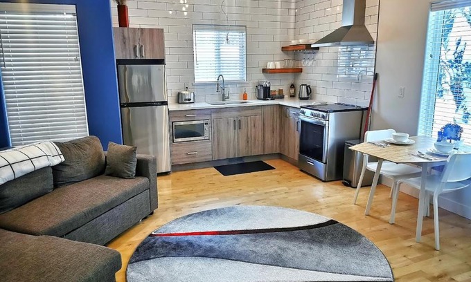 Kitimat House | LuxQuarters Kitimat River Suite