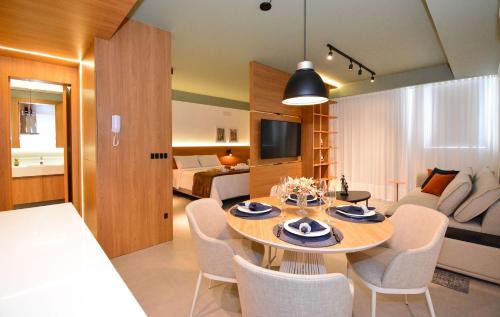 Trindade Apartment | Luxuoso Studio em frente a UFSC e HU - CEN011