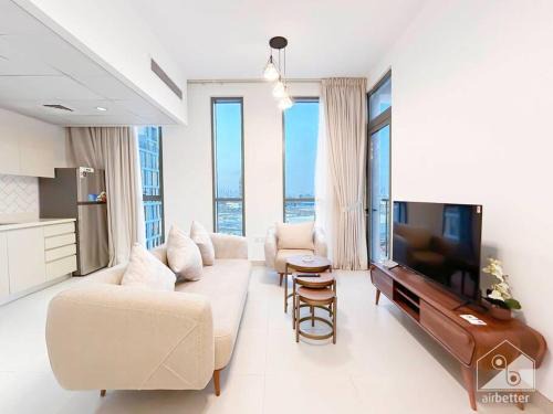 Dubai Production City Apartment | Luxurious 1BR Apt with Balcony in Production City