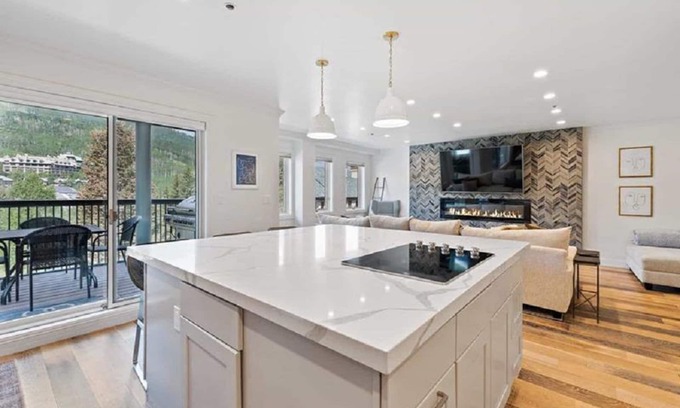 Beaver Creek Condo | Luxurious 2 Bedroom Beaver Creek Chalet - In The Heart of Beaver Creek Village