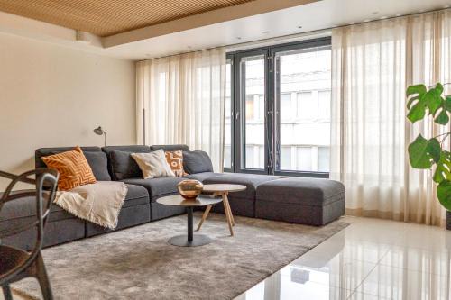 Kamppi Apartment | Luxurious 3-Br Apt with Balcony
