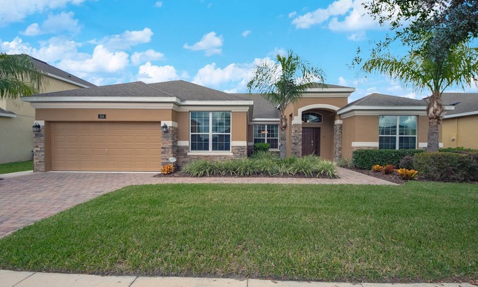 Watersong Villa | Luxurious 5 Bedroom Pool/Spa Villa–Disney Resort,Golf, Orlando/Kissimmee Florida