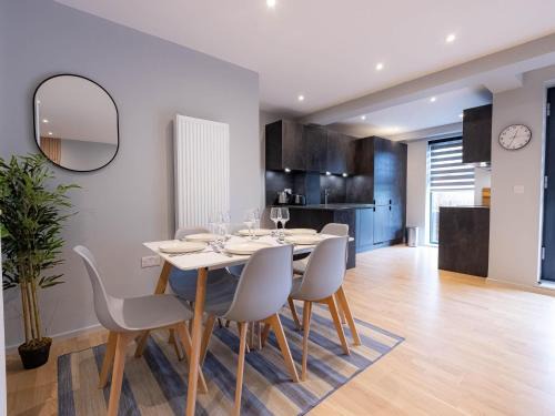 Bethnal Green House | Luxurious Apartments Hackney near Train Station