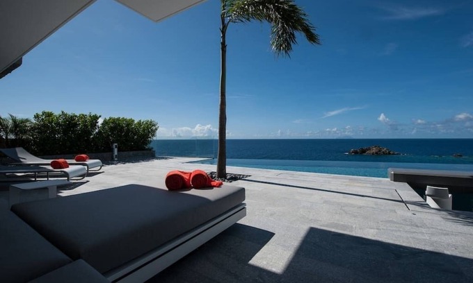 Corossol House | Luxurious AXEL ROCKS Villa - Heated Pool/WIFI!