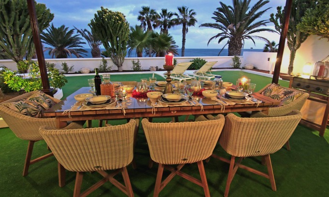 Costa Teguise Villa | Luxurious Oceanfront Villa with Panorama View and Private Pool