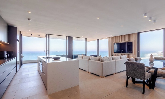 Umdloti Apartment | Luxurious Penthouse with Breathtaking Ocean Views