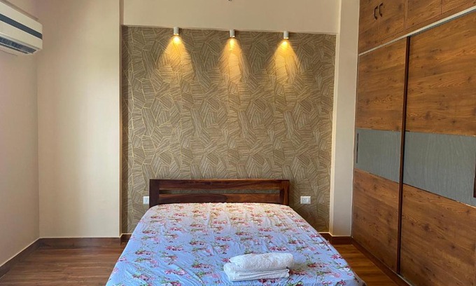 Gomti Nagar Apartment | Luxurious Studio apartment at DLF MyPad