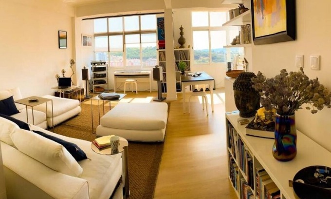 Falca Apartment | Luxury 1 Bedroom Unit w. Stunning View