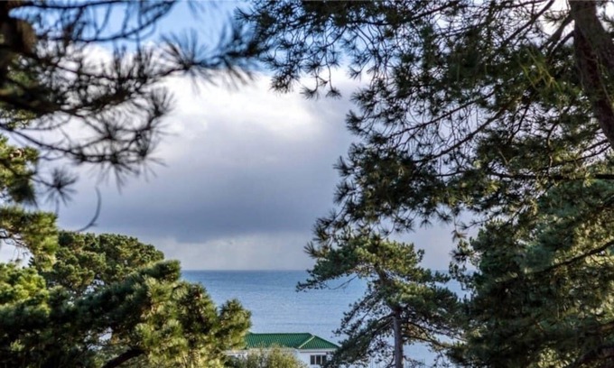 Sandbanks Apartment | Luxury 3bd penthouse with roof terrace and hot tub