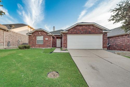 Little Elm Villa | Luxury And Cozy Home 3BD, 2BATHS