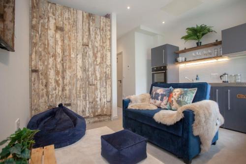 Cardiff City Centre Apartment | Luxury Aparthotel 350yds from Centre