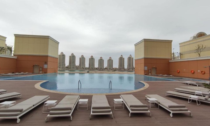 Doha Apartment | Luxury Apartment by the Sea with Amazing Amenities at Pearl Qatar