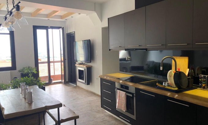 Ano Poli Apartment | Luxury Apartment