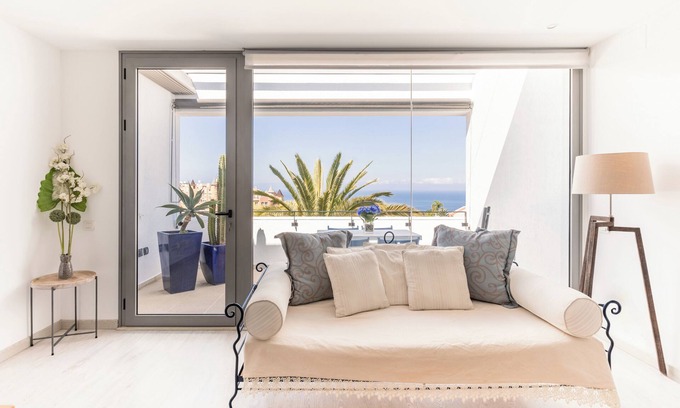 Santa Ursula Apartment | Luxury apartment in the best area of Santa Ursula.