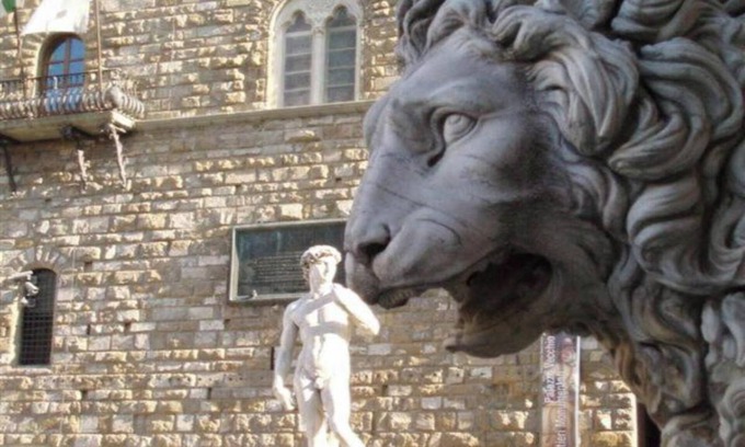 Santa Croce Apartment | LUXURY APARTMENT IN THE HEART OF FLORENCE'S DUOMO DISTRICT - 4 BEDROOM - 180SQMn