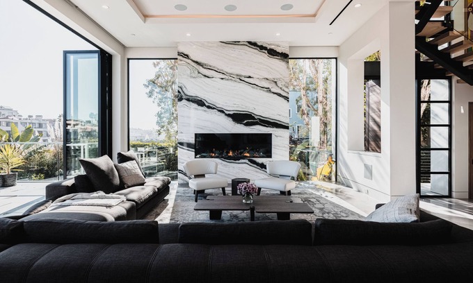 Marina Peninsula House | Luxury Beach and Canal Front Home in Venice