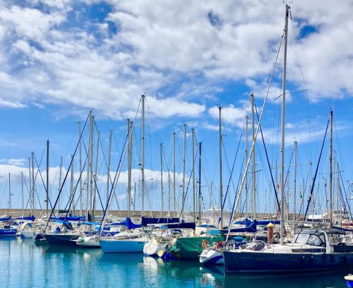 San Miguel de Abona Boat Rental | Luxury Boat KARAMBA I