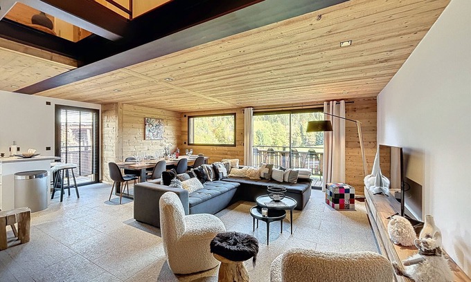 Sallanches Ski Chalet | Luxury chalet with Mont Blanc view and parking