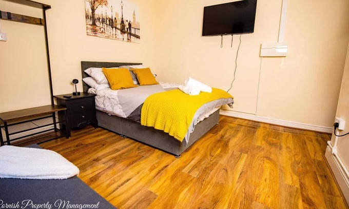 Truro Apartment | Luxury City Centre Studio Apartment