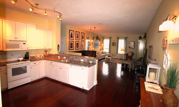 Villages of Five Points Condo | Luxury Condo - Vofp - "Featured in Delaware Today"