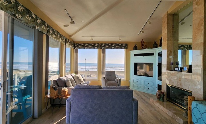 Downtown Condo | Luxury Condo with Amazing Views
