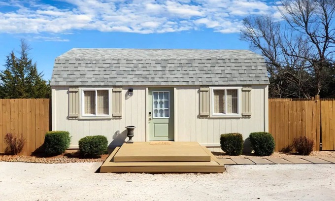 Stillwater House | Luxury Cottage Getawaynn