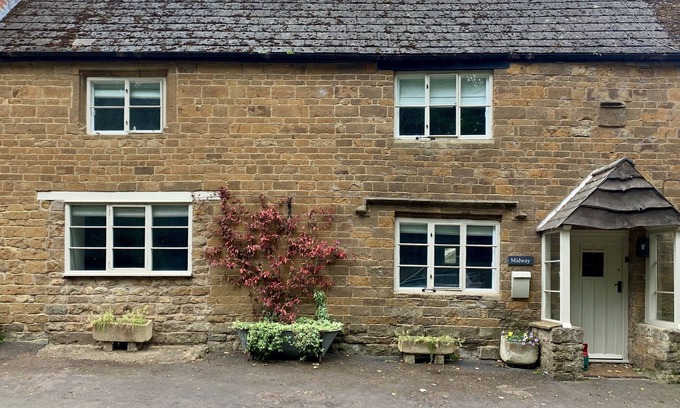 Brailes Cottage | Luxury Cottage in the Cotswolds