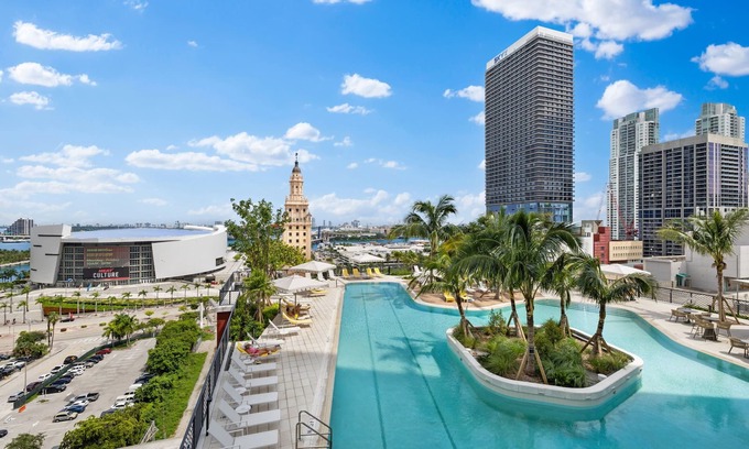 Downtown Miami Apartment | Luxury Downtown Condos with City Views