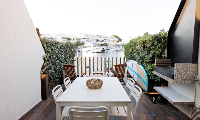 Le Grau-Du-Roi House | Luxury Duplex Marina Suite + Jet or dock rental