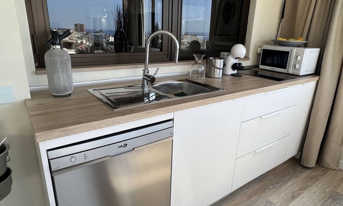 Santa Cruz de Tenerife Cabin | Luxury Mencey Penthouse