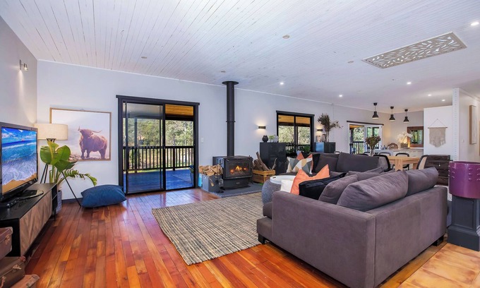 St. Albans House | Luxury Farm Hideaway on 20 acres - Sleeps 22