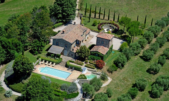 Umbertide Villa | Luxury farmhouse in the beautiful Niccone Valley