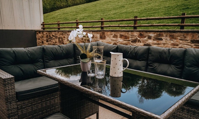 Brecon House | Luxury Farmhouse Sleeps 8 Hottub Brecon Beacons
