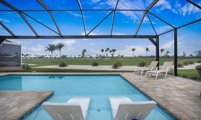Naples House | Luxury home, new saltwater pool, completely remodeled with private casita.